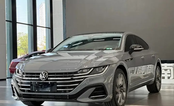 大众 一汽CC 2024款 380TSI 夺目版