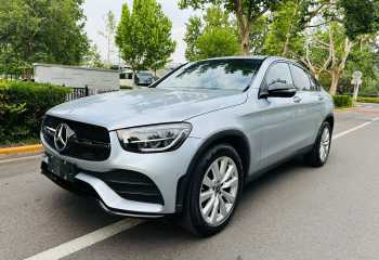 奔驰 GLC轿跑 2021款 GLC 260 4MATIC 轿跑SUV