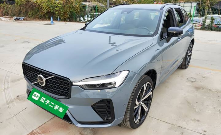 沃尔沃XC60新能源 2023款 T8 插电混动 长续航四驱智远运动版