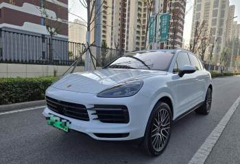 保时捷 Cayenne新能源 2023款 Cayenne Coupé EHybrid 2.0T 铂金版