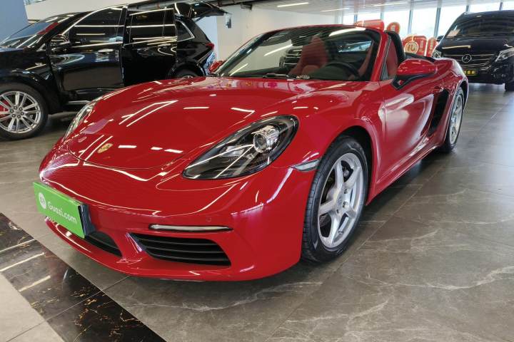 保時(shí)捷 718 Boxster 2.0T