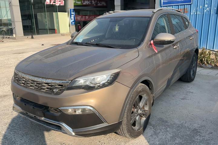 猎豹汽车 猎豹CS10 2.0T 手动风尚型