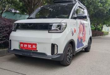 五菱汽车 宏光MINIEV 2022款 GAMEBOY 300km 玩乐款 磷酸铁锂