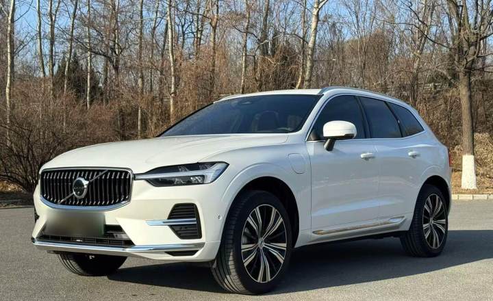 沃尔沃XC60新能源 2022款 T8 插电混动 长续航四驱智远豪华版