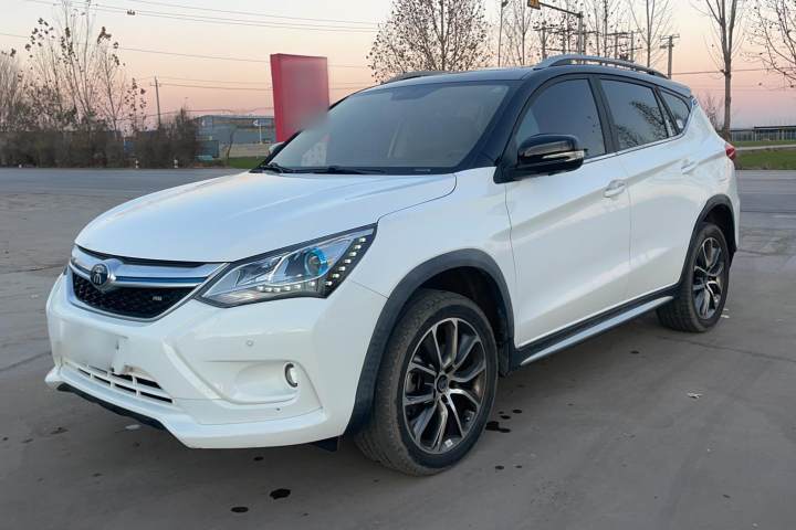 比亚迪 宋新能源 宋EV300 尊贵型