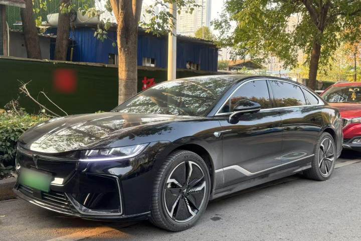 岚图汽车 岚图追光 四驱旗舰版