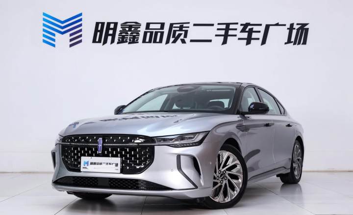 林肯 Z 2024款 2.0T 两驱尊耀混动版