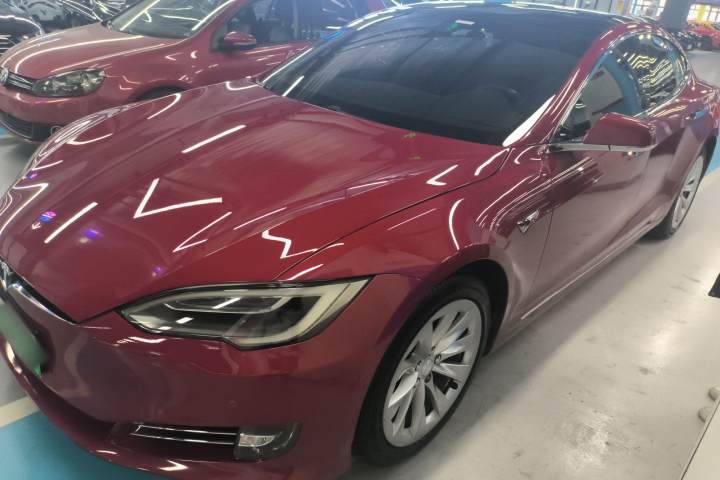 特斯拉 Model S Model S 75D 标准续航版