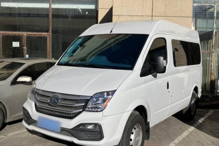 上汽大通MAXUS 新途V80 2.0T PLUS 手动商旅版短轴中顶9座