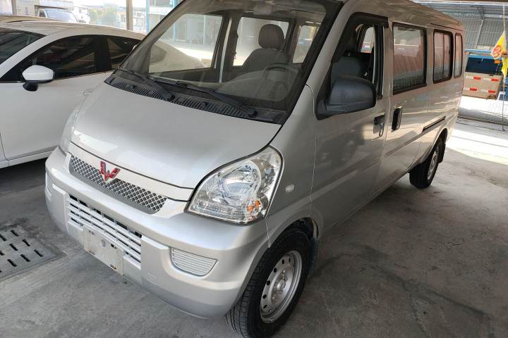 五菱汽車 五菱榮光EV 客車版基本型7座300KM