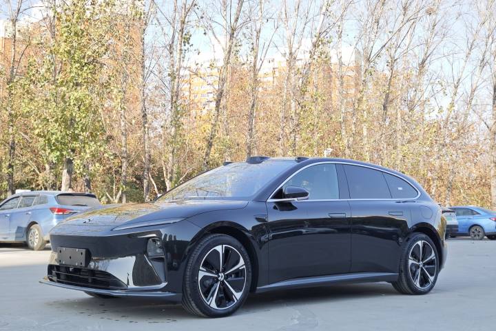 蔚来 ET5T 75kWh Touring