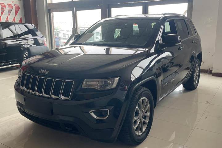 Jeep 大切诺基(进口) 3.6L 舒适导航版