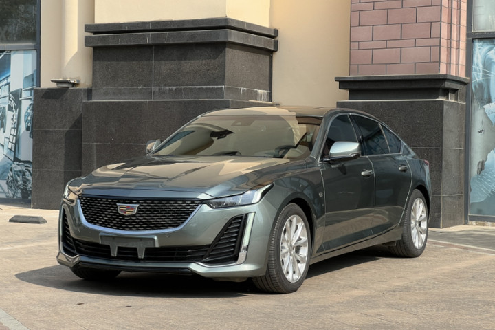 凯迪拉克 CT5 28T 豪华型（标准版）