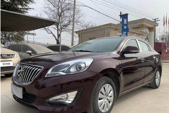 海马 福美来 M5 1.6L 手动挚爱版