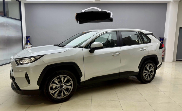 豐田 RAV4榮放 2023款 2.0L CVT兩驅(qū)風(fēng)尚版