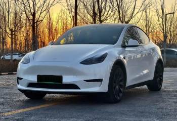 特斯拉 Model Y 2022款 长续航全轮驱动版