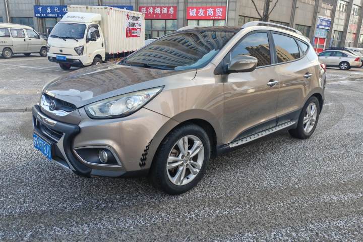 现代 北京ix35 2.0L 自动四驱尊贵版GLS