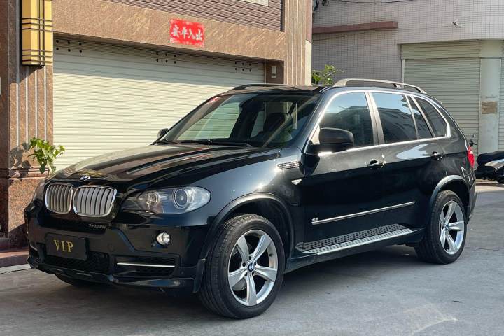 寶馬 X5(進(jìn)口) xDrive48i豪華型