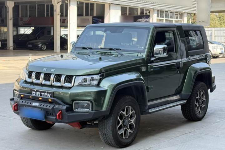 北京 BJ40 2.0T 自動(dòng)四驅(qū)致敬2020版?zhèn)b客型