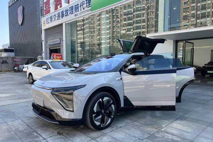 高合汽车 高合HiPhi Y 810km 长续航版