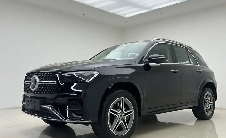 奔馳 GLE 2024款 GLE 450 4MATIC 時尚型