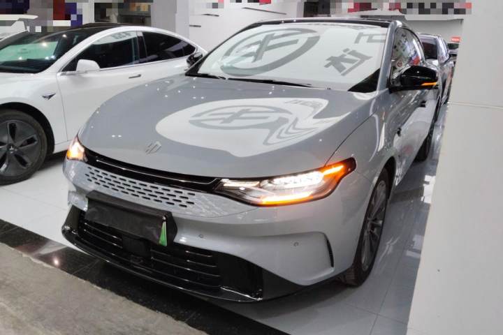 零跑汽车 零跑C01 增程 316尊享版