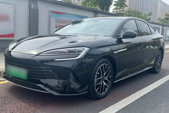 比亚迪 海豹 DM-i 1.5T 121km 旗舰型
