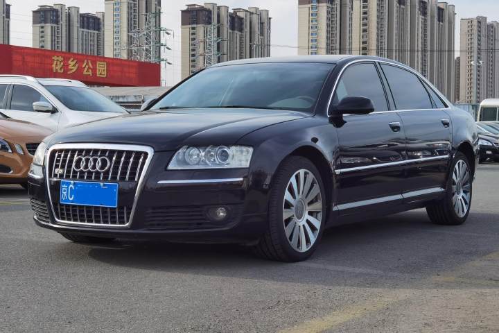 奥迪 A8 A8L 4.2 FSI quattro尊贵型