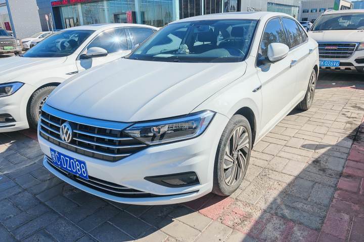 大众 速腾 280TSI DSG超越版