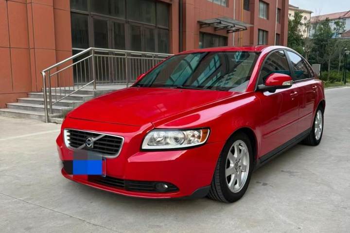 沃尔沃 S40 2.0L 自动智雅版