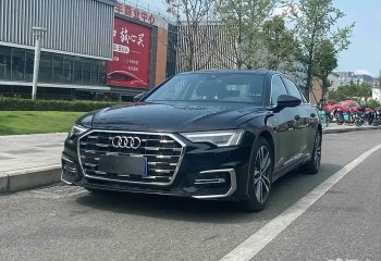 奥迪 A6L 2022款 45 TFSI 臻选动感型