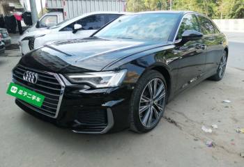 奥迪A6L 2021款 55 TFSI quattro 尊享动感型