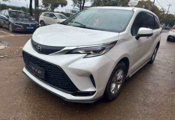丰田 格瑞维亚 2024款 2.5L混动 舒适版