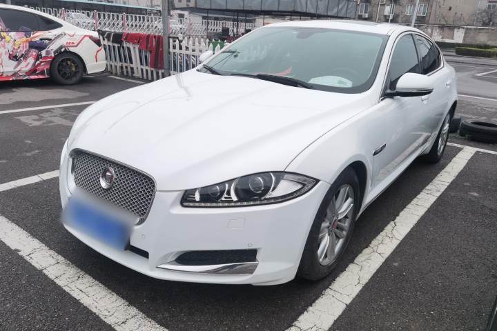 捷豹 XF XF 2.0T 风华版