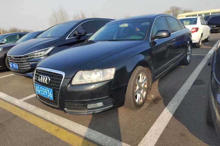 奥迪 A6L 3.0 TFSI quattro 豪华型