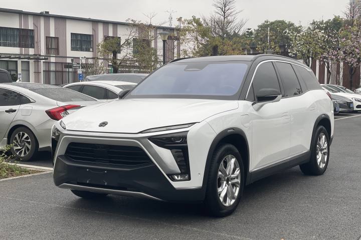 蔚来 ES8 580KM 六座版