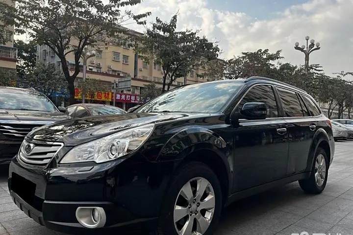 斯巴鲁 傲虎 2.5i豪华导航版