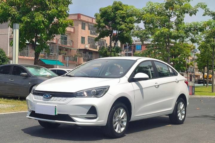 奇瑞新能源 艾瑞泽e 405km 出行版