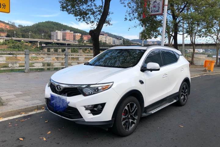 东南 DX7 1.5T 自动精英型