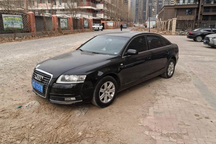 奥迪 A6L 2.0T 自动标准型