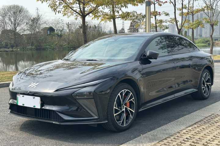 智己汽车 智己L7 Dynamic