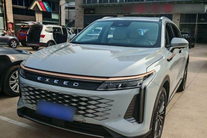 星途 瑶光 400T 四驱奢享版