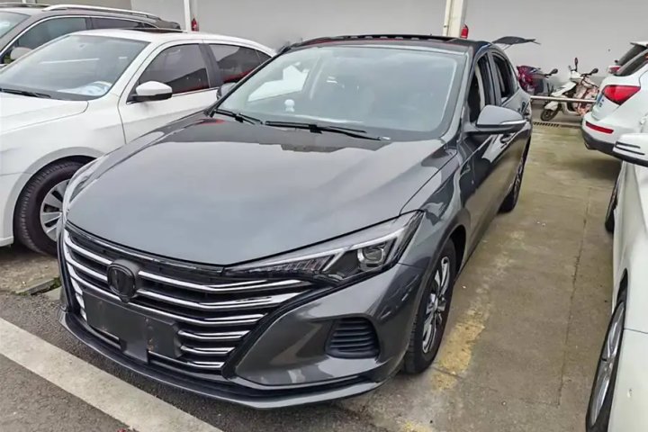 长安 逸动 PLUS 1.6L GDI CVT精英型