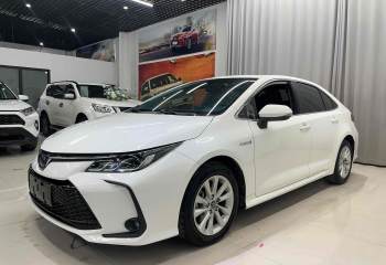 丰田 卡罗拉 2023款 1.8L 智能电混双擎 精英版