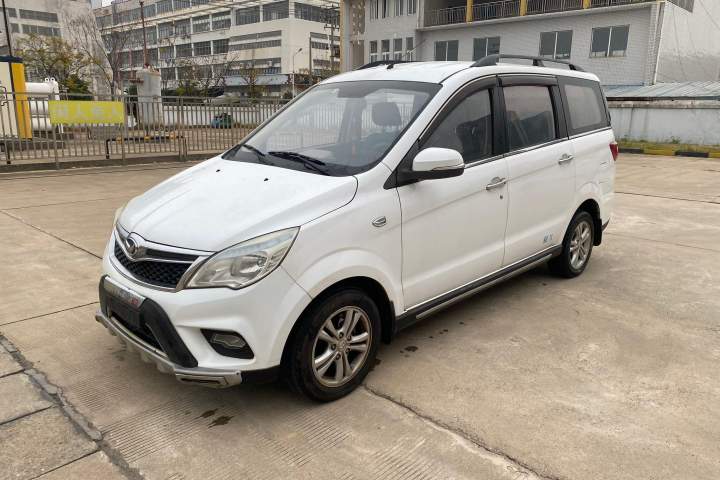 北汽幻速 H2 1.5L AMT豪华型BJ415C