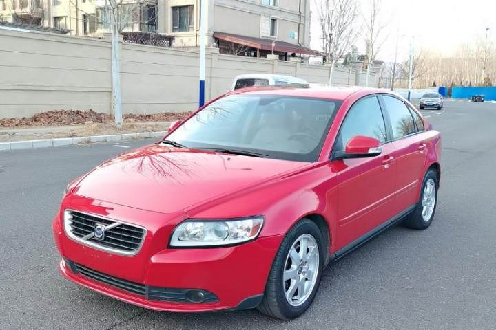 沃尔沃 S40 2010款 2.0L 自动智尚版