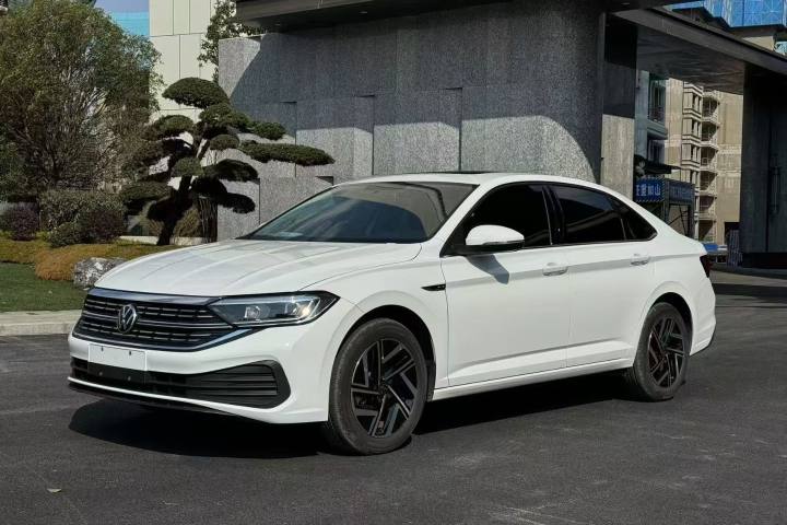 大众 速腾 300TSI DSG飞越版