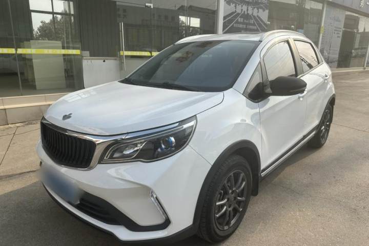 睿蓝汽车 X3 PRO 1.5L CVT小飒