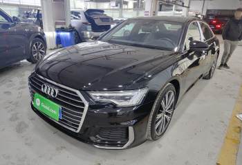 奥迪A6L 2022款 45 TFSI 臻选动感型