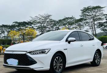 比亚迪 秦PLUS 2024款 荣耀版 DMi 55KM超越型